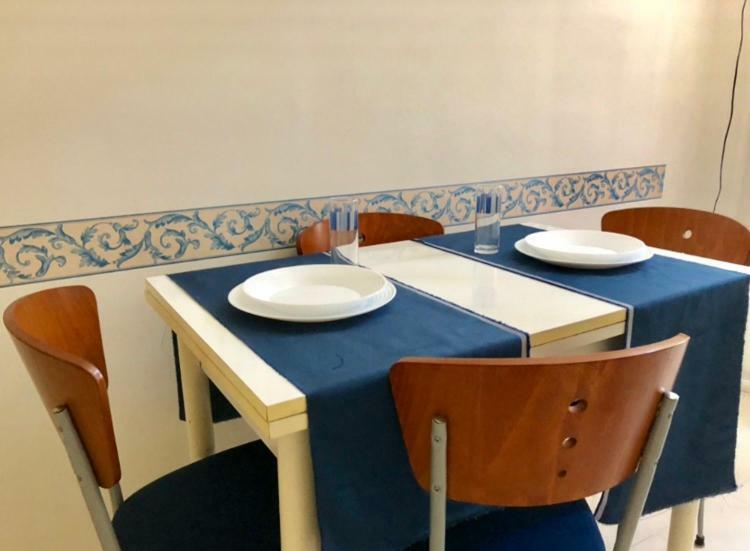 La Petite Maison Leilighet Nettuno Eksteriør bilde